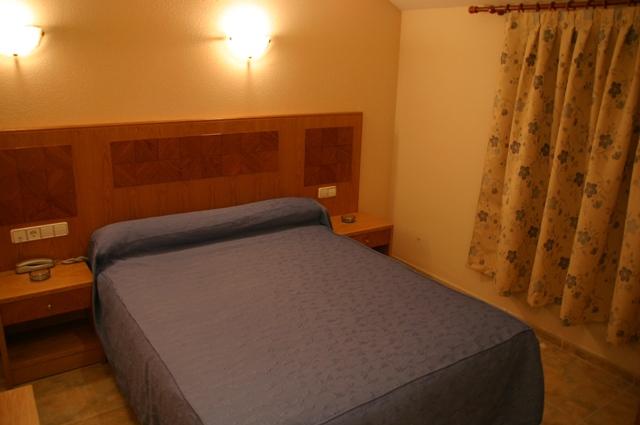 Hostal Azul El Molar Szoba fotó